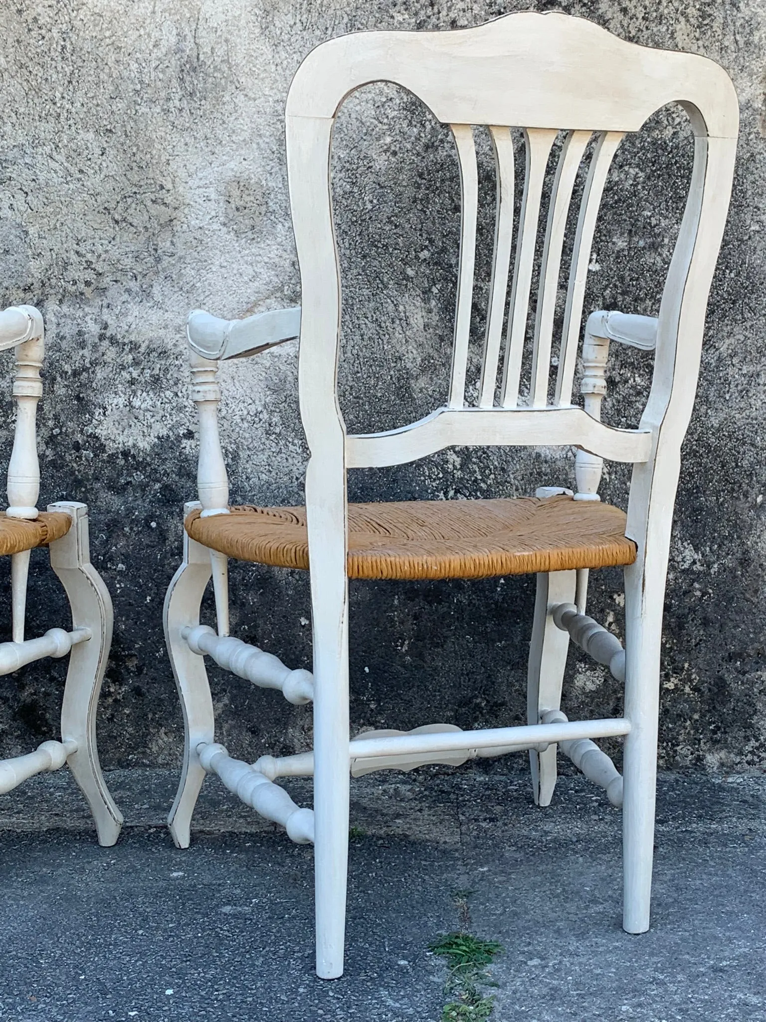 Pair of armchairs with straw seats